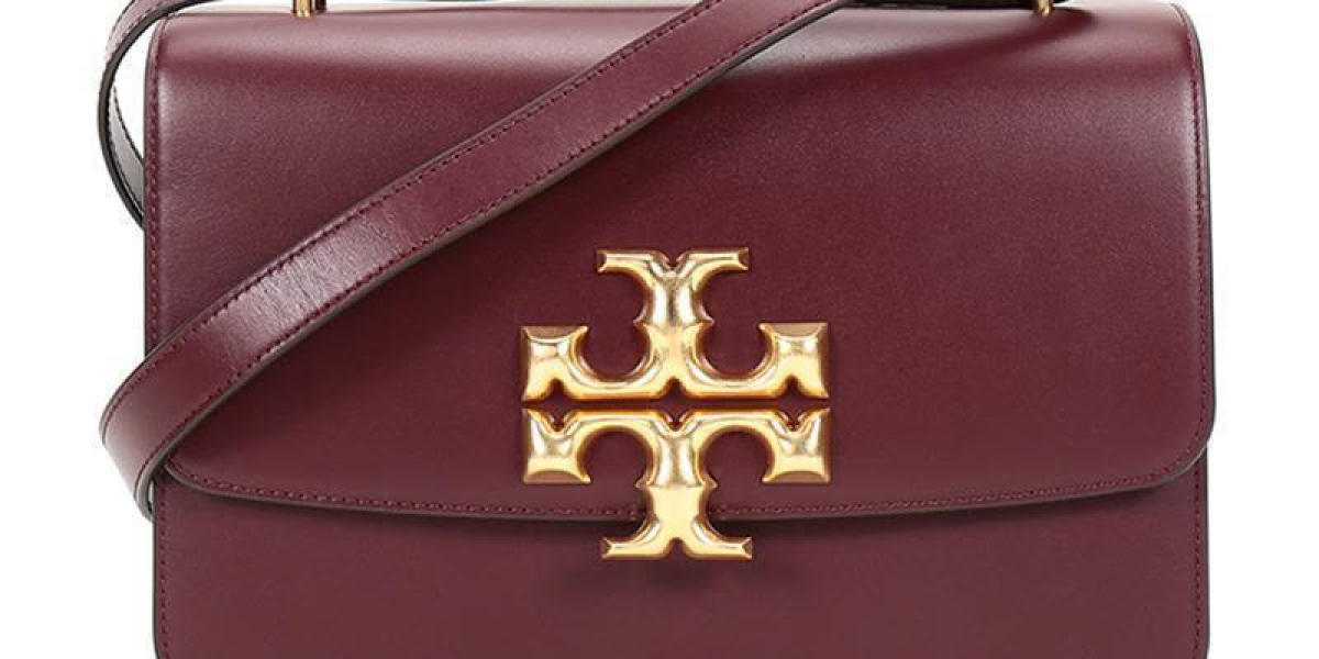 Tory Burch：結合優雅與實用的時尚代表