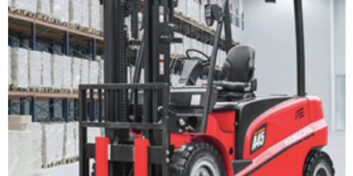 Why Timely Forklift Repair Services in Houston TX Can Save Your Business Money