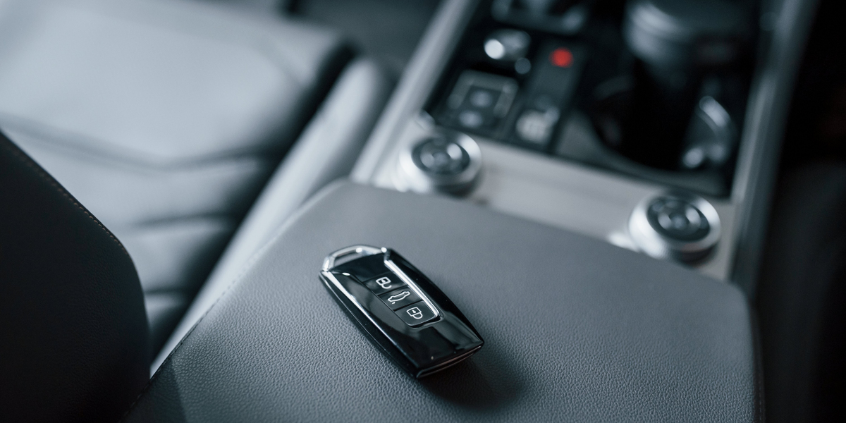 This Most Common Car Locksmiths Near Luton Debate Doesn't Have To Be As Black And White As You May Think