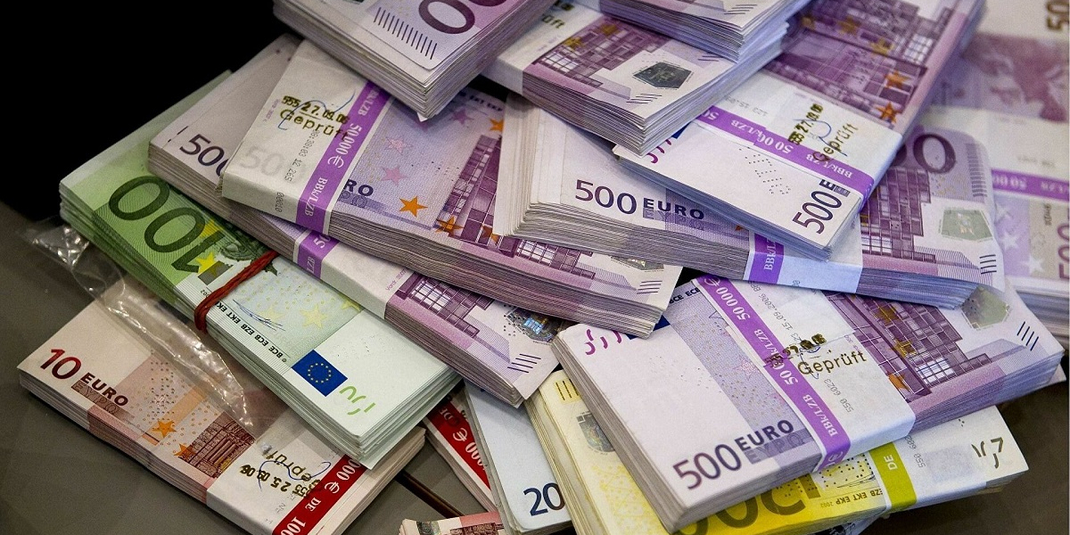 The Three Greatest Moments In Order Fake Currency History