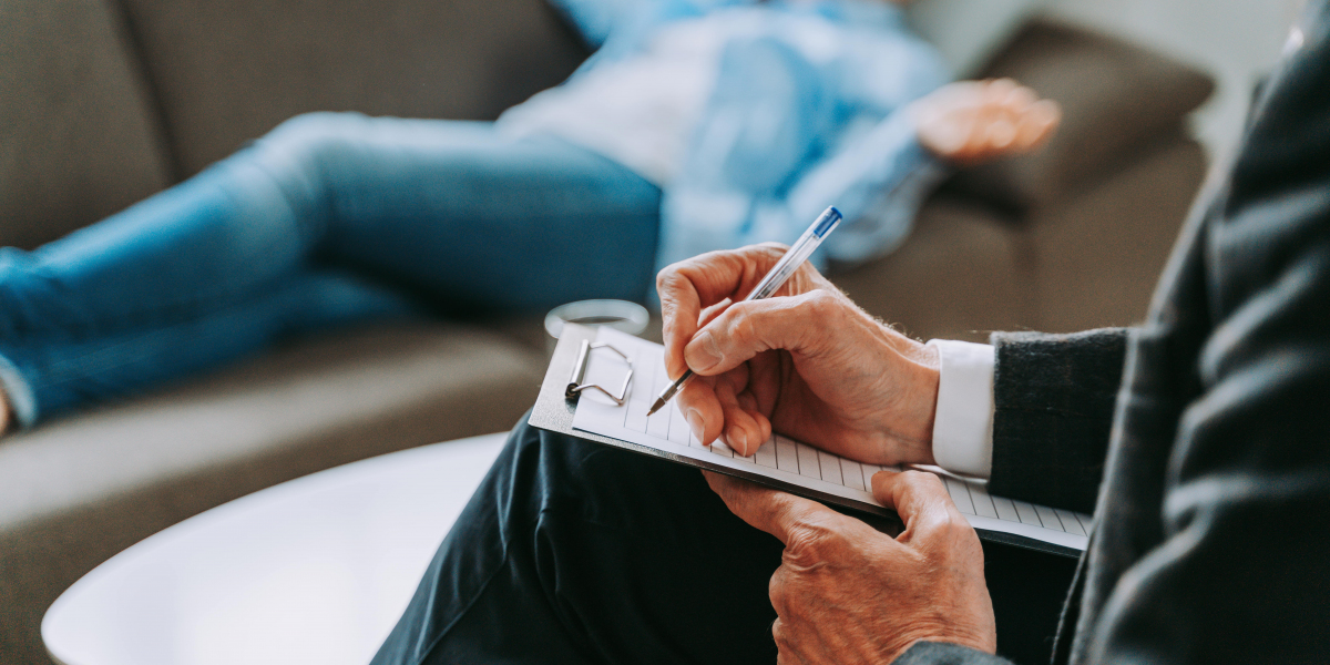 Responsible For The Psychiatrist Near Me Budget? 12 Top Ways To Spend Your Money