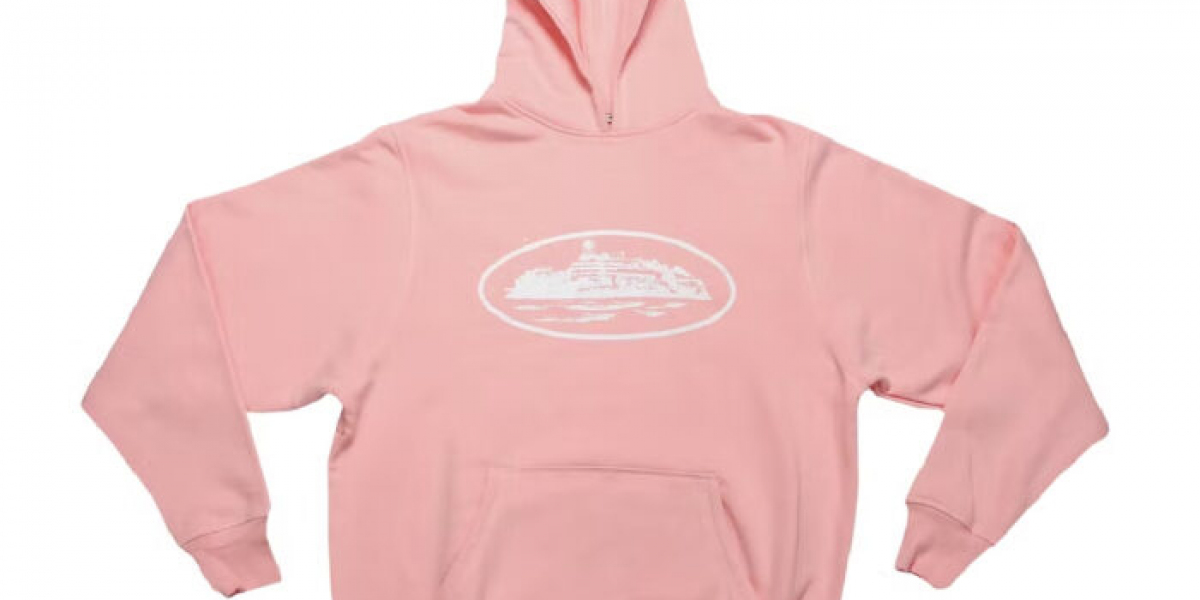 Corteiz Hoodie– The Perfect Seasonal Outfit