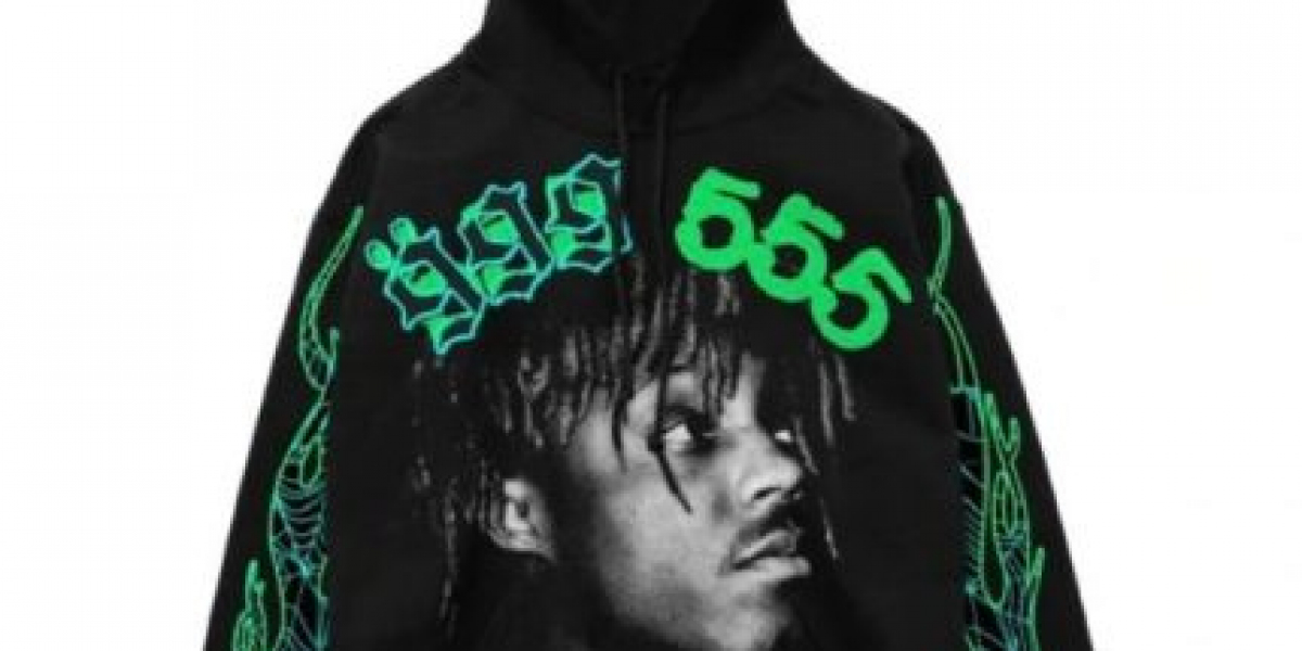 The Sp5der Hoodie: A Streetwear Phenomenon Redefining Urban Fashion