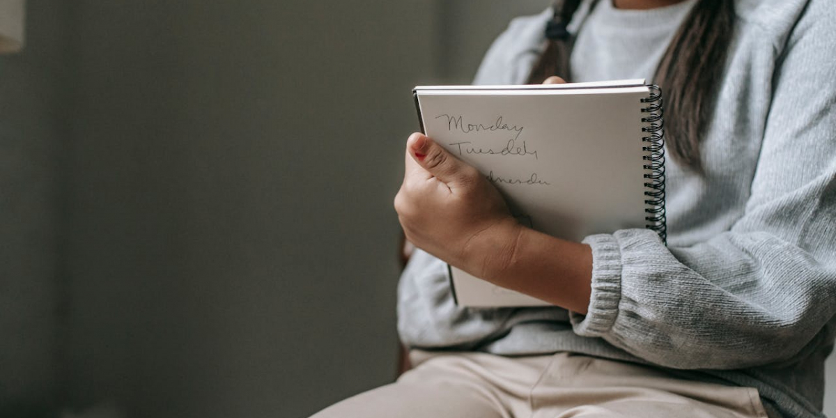 Essay Writing: The Craft of Clear Thinking and Powerful Expression