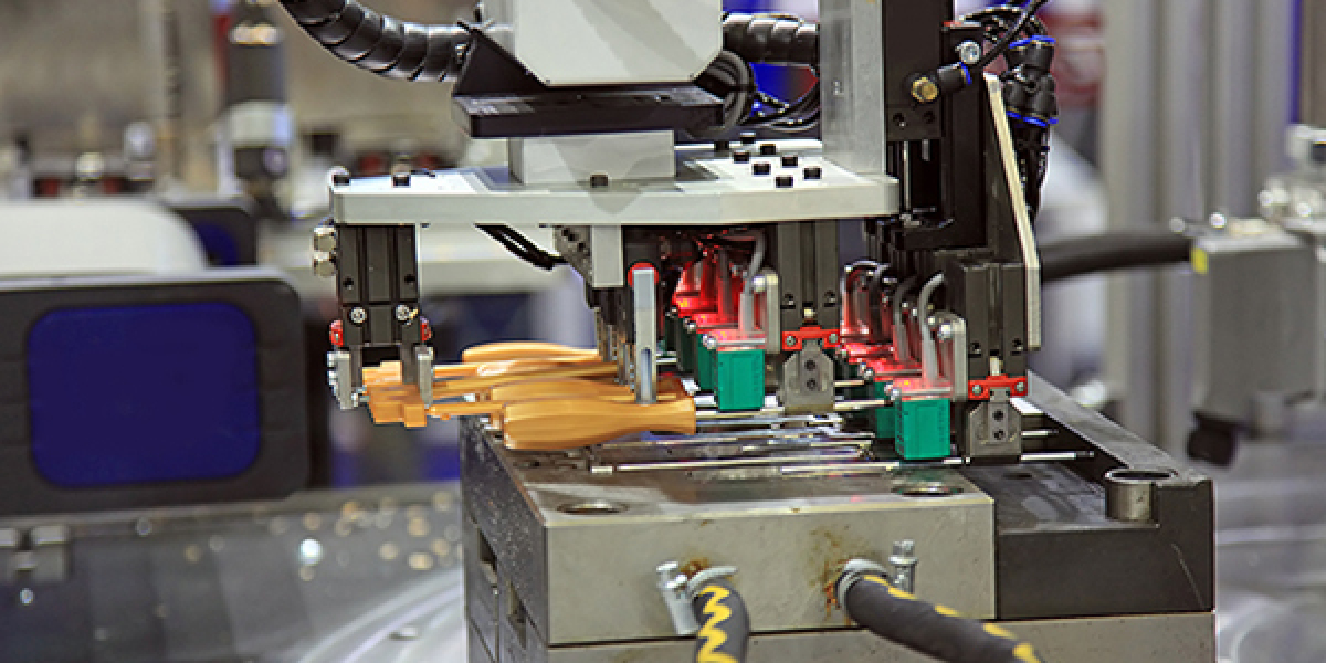 Revolutionizing Manufacturing with Plastic Injection Mold Tooling Services
