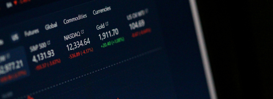 Start Your Trading Journey with the Best Institute for Stock Trading in Delhi
